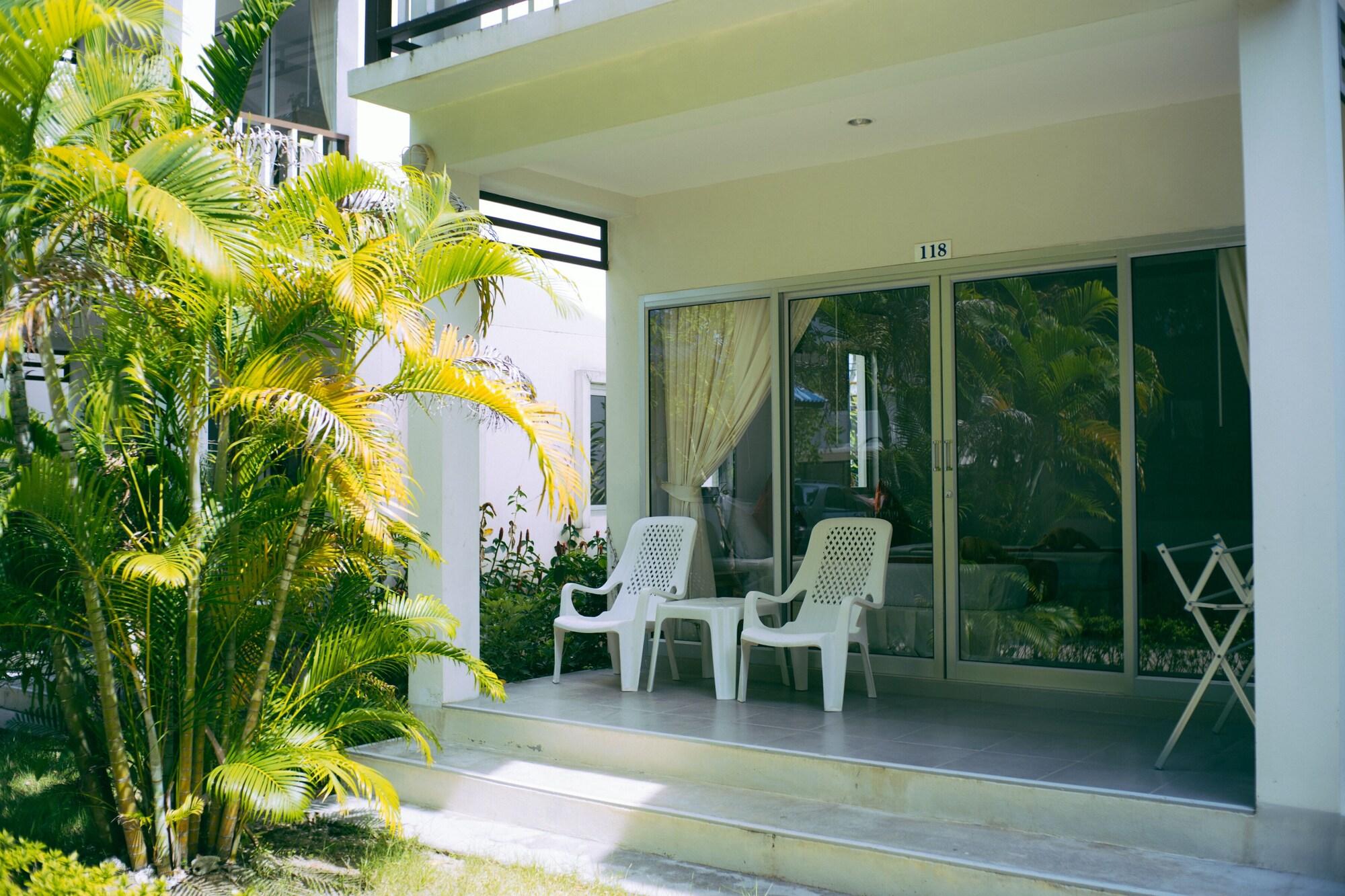 Amity Beach Resort Maret エクステリア 写真