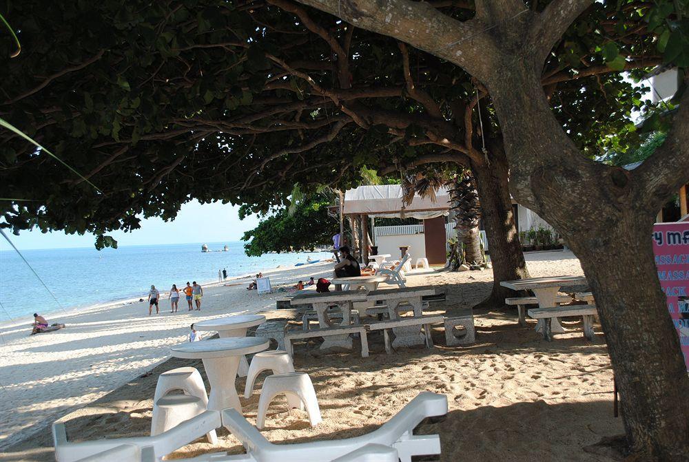 Amity Beach Resort Maret エクステリア 写真