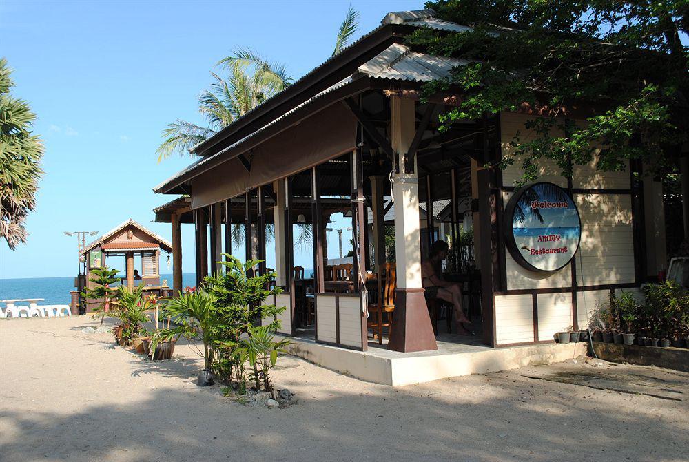 Amity Beach Resort Maret エクステリア 写真