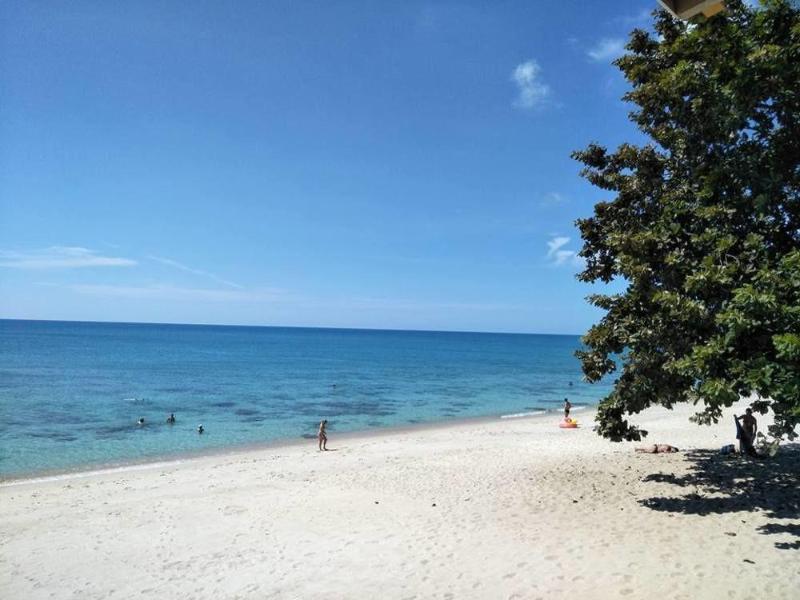 Amity Beach Resort Maret エクステリア 写真