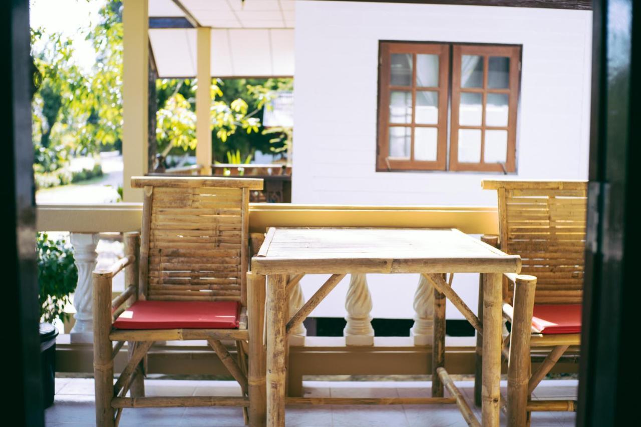Amity Beach Resort Maret エクステリア 写真